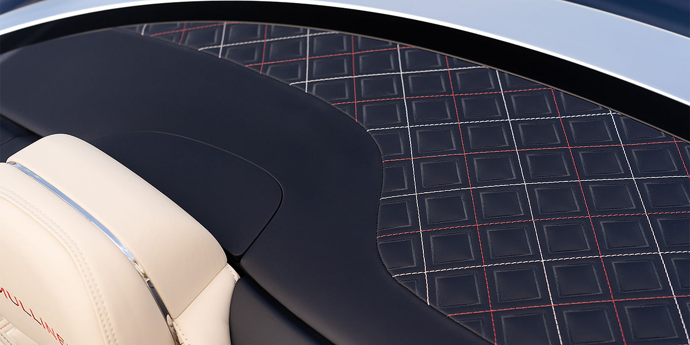 Bentley Riyadh Bentley Continental GTC Mulliner convertible seat and cross stitched tonneau cover