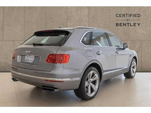 2:Bentley Bentayga V8, SUV, Silver Tempest, Bentley Riyadh