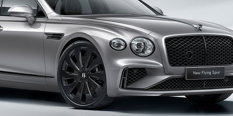 Bentley Riyadh New Bentley Flying Spur sedan front bonnet in Silverlake paint with Black Specification with black ten spoke wheel, black matrix grille and black exterior details